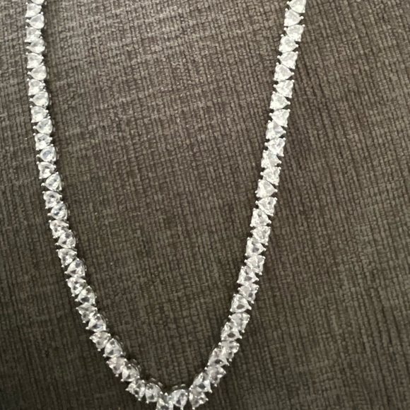 14k Heart Tennis Necklace - Picture 4 of 13